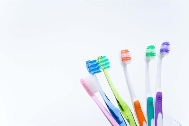 歯ブラシの選び方を解説